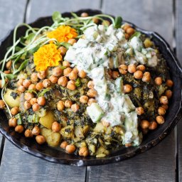 CREAMY SPINACH & POTATO CURRY with minted cucumber dip