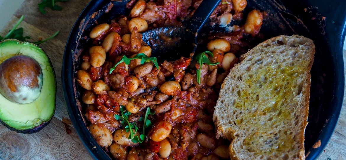Smoky maple baked beans
