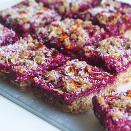 Raspberry and Oat squares